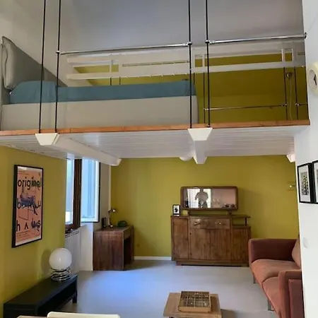Apartamento News From Nowhere Pozzuoli